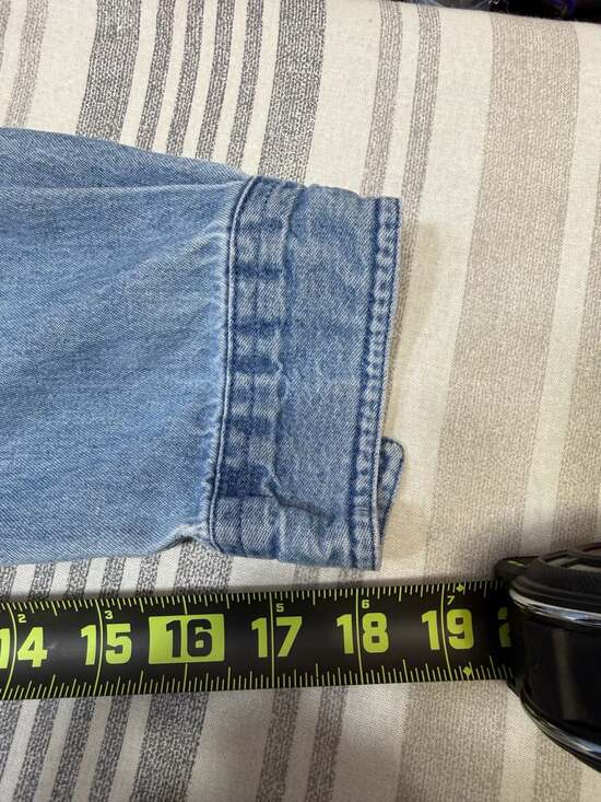 Vintage Bobbie Brooks Embroidered Floral Denim Shirt XL Cottagcore grandma chic! - Picture 6 of 6